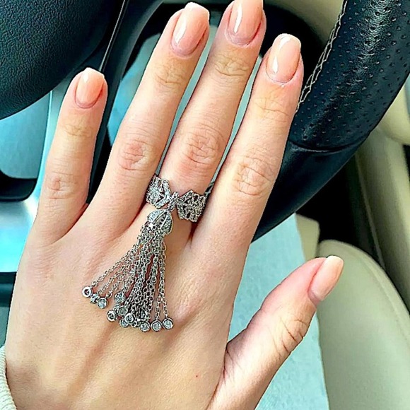 NEW WHITE GOLD PLATED CROWN TASSEL ADJUSTABLE RESIZABLE STATEMENT RING - Picture 5 of 11